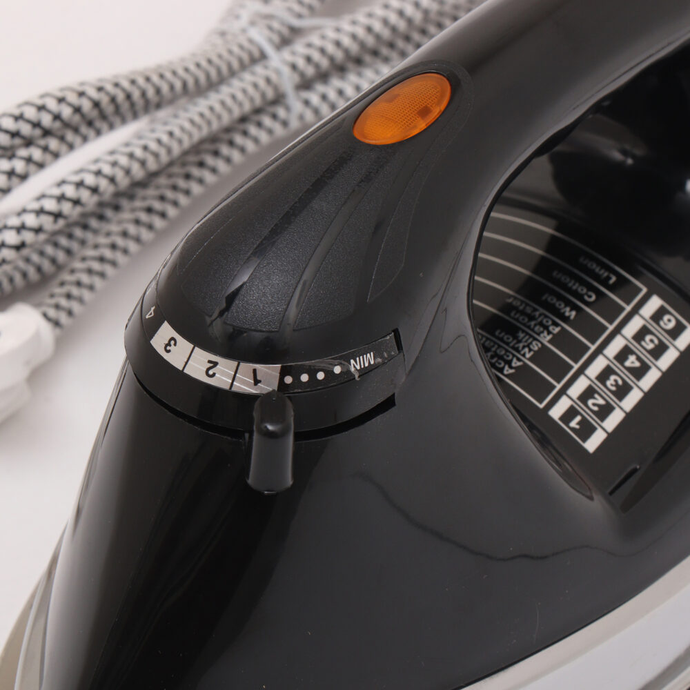 Sumo Heavy Duty Electric Iron - Image 6