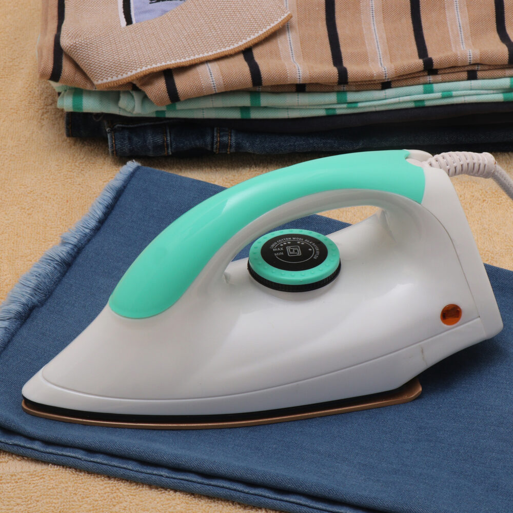 Magic Electric Iron - Image 8