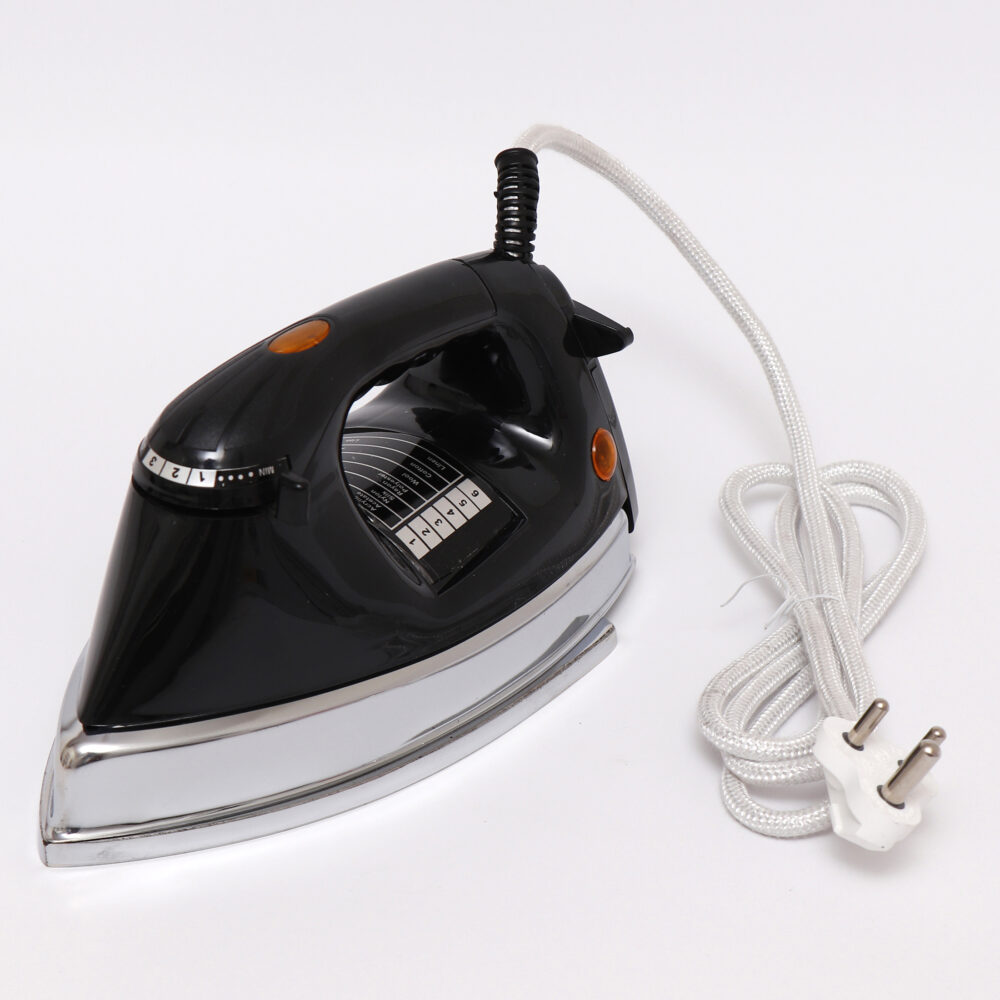 Sumo Heavy Duty Electric Iron - Image 2